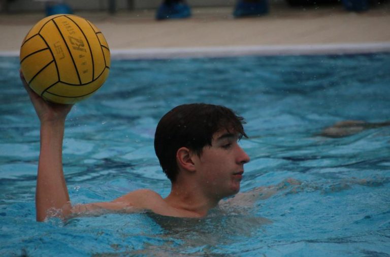 Coraje y crecimiento en el agua: Waterpolo Navarra Cadete 11 – Claret Askartza Cadete 14 WhatsApp Image 2025-02-10 at 07.47.03 (3)
