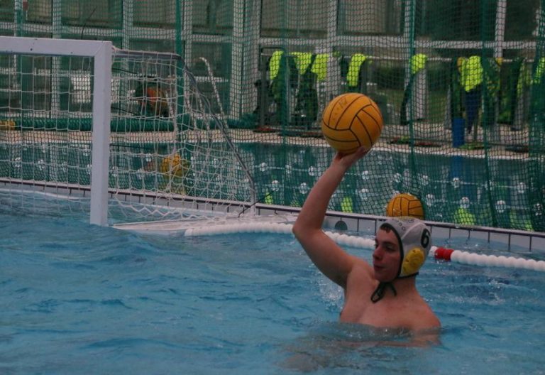 Coraje y crecimiento en el agua: Waterpolo Navarra Cadete 11 – Claret Askartza Cadete 14 WhatsApp Image 2025-02-10 at 07.47.04 (8)