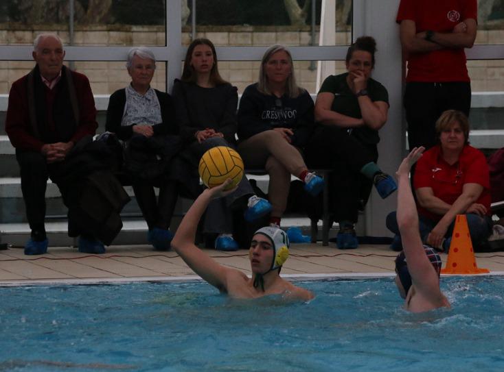 Coraje y crecimiento en el agua: Waterpolo Navarra Cadete 11 – Claret Askartza Cadete 14 WhatsApp Image 2025-02-10 at 07.47.05